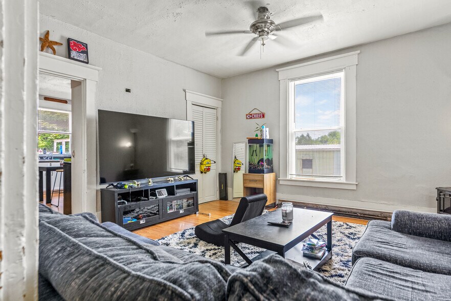 More Photos Of 8 Jordan St, Berwick Apartments For Sale