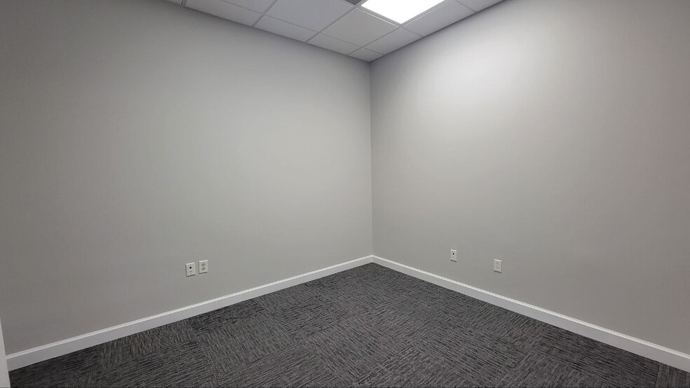 More Photos Of 121-189 S Orange Ave, Orlando Office Residential For Lease