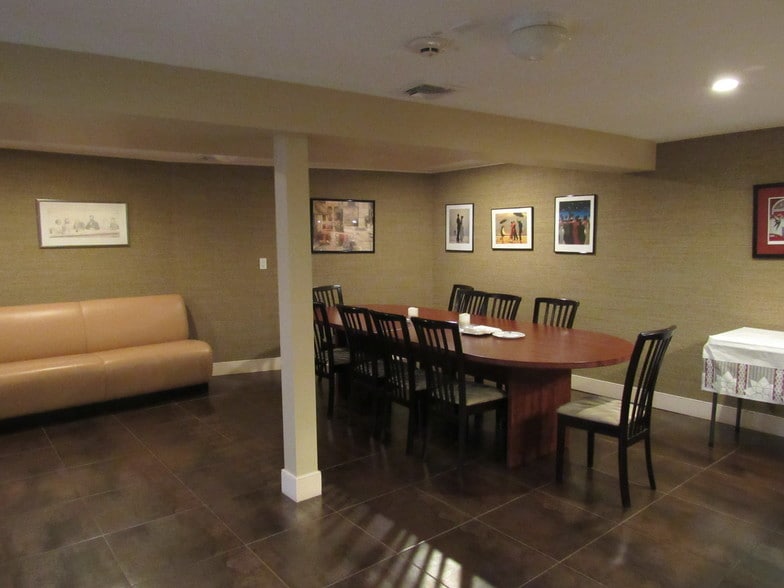 More Photos Of 1841 New York Ave, Huntington Station Medical For Sale