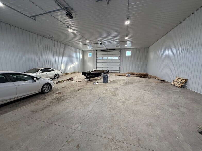 More Photos Of 9541 39th S st, Fargo Light Distribution For Sale