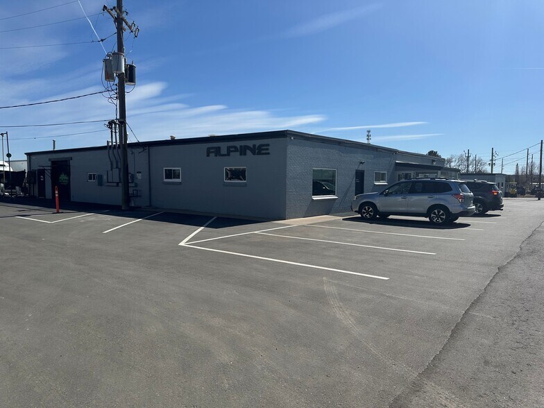 More Photos Of 12198 Ridge Rd, Wheat Ridge Warehouse For Sale