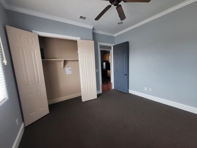 More Photos Of 1844 Snake River Rd, Katy Office Residential For Lease