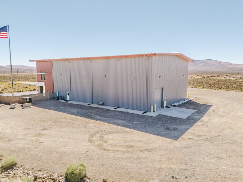 More Photos Of 1025 Carlin Trend Dr, Carlin Service For Sale