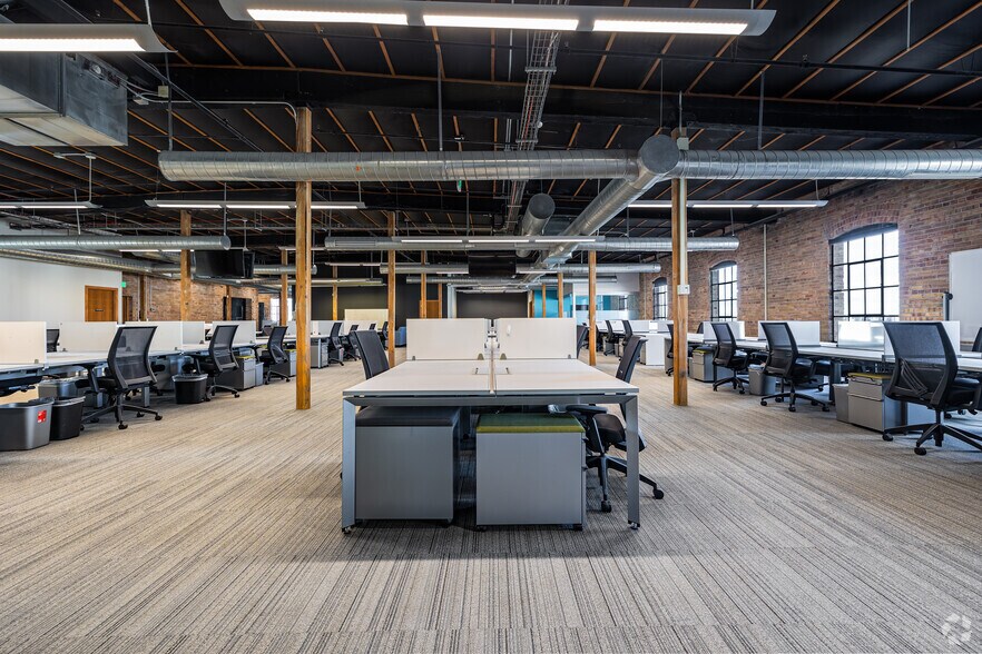 More Photos Of 225-251 E 20th St, Ogden Office For Lease