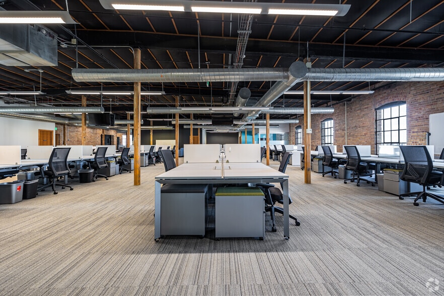 More Photos Of 225-251 E 20th St, Ogden Office For Lease