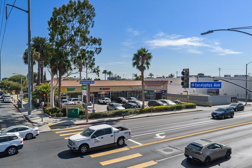 More Photos Of 300 W Manchester Blvd, Inglewood Storefront For Sale