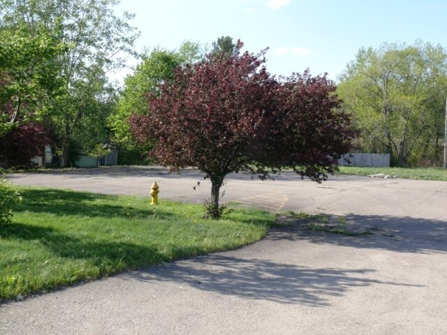 More Photos Of 347 E Fairmount Ave, Lakewood Land For Lease