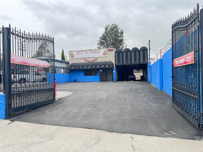 More Photos Of 1225 Torrance Blvd, Torrance Auto Repair For Lease