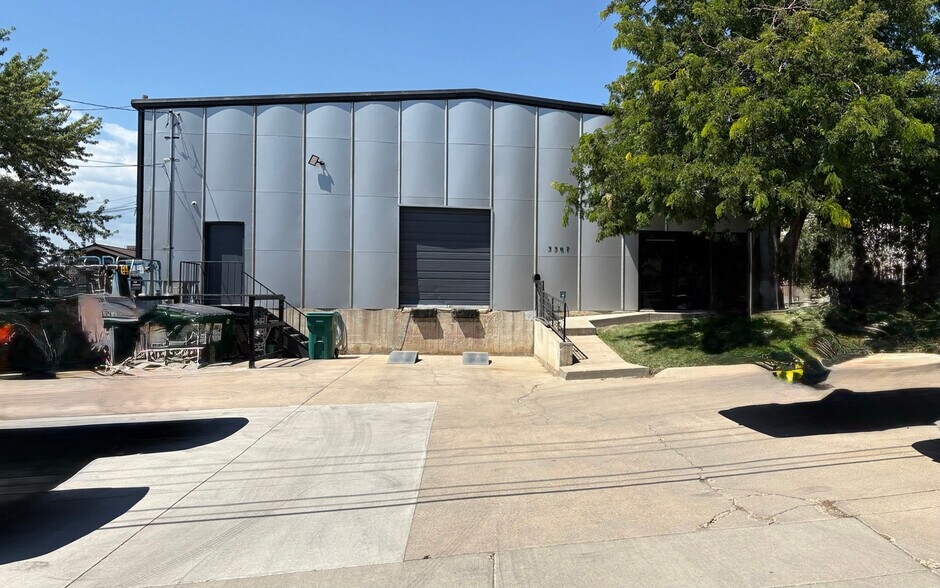 Primary Photo Of 3367 S Eliot St, Englewood Light Distribution For Lease