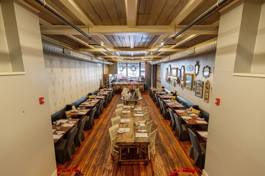 More Photos Of 132 N Patterson St, Valdosta Restaurant For Sale