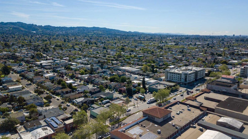 More Photos Of 2959 San Pablo Ave, Berkeley Auto Repair For Sale