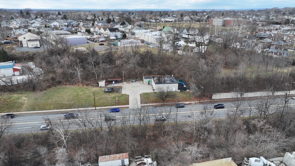 More Photos Of 937 Stefko Blvd, Bethlehem Warehouse For Sale