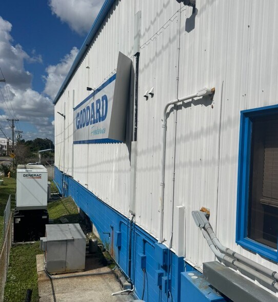 More Photos Of 1111 W Main St, Lakeland Industrial For Sale