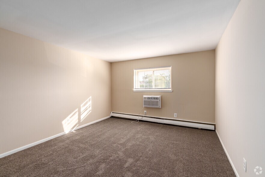 More Photos Of 1200 Lincoln Ave, Prospect Park Apartments For Lease