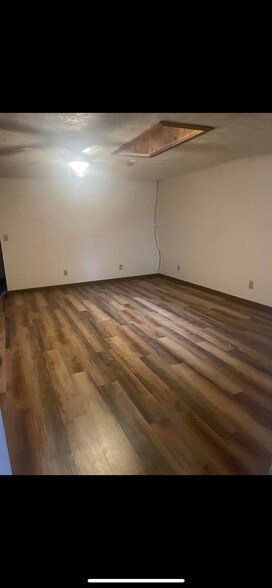 More Photos Of 709A Division St, Parkersburg Freestanding For Sale