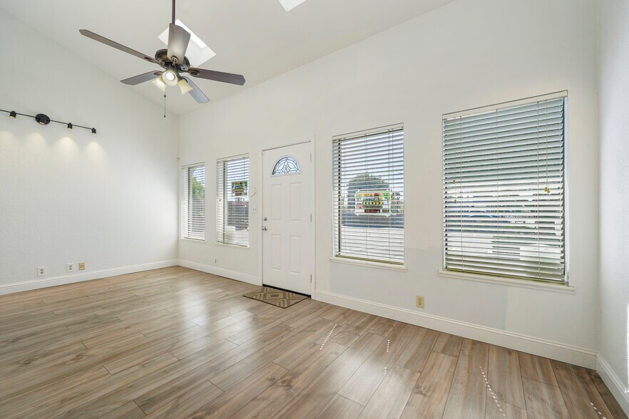 More Photos Of 2100 Tennessee St, Vallejo Office For Sale