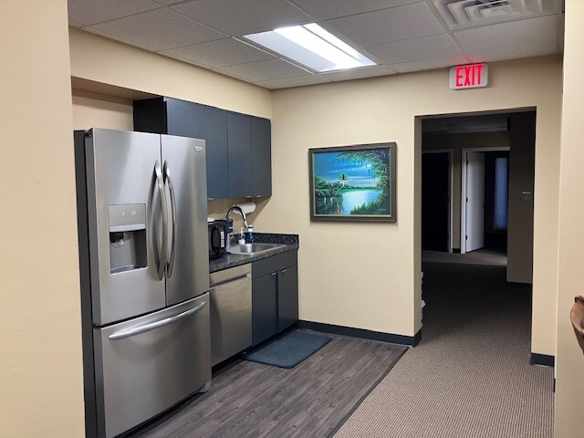 More Photos Of 3444 S Westshore Blvd, Tampa Office For Sale