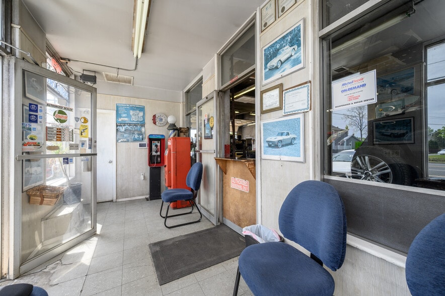 More Photos Of 1423 Corlies Ave, Neptune Auto Repair For Sale