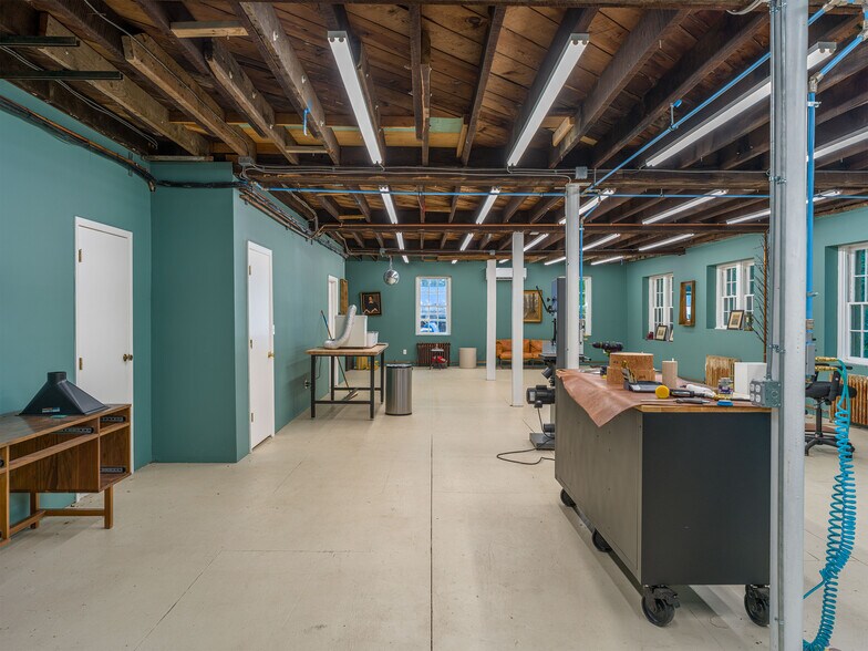 More Photos Of 1 Continental Hl, Glen Cove Warehouse For Sale