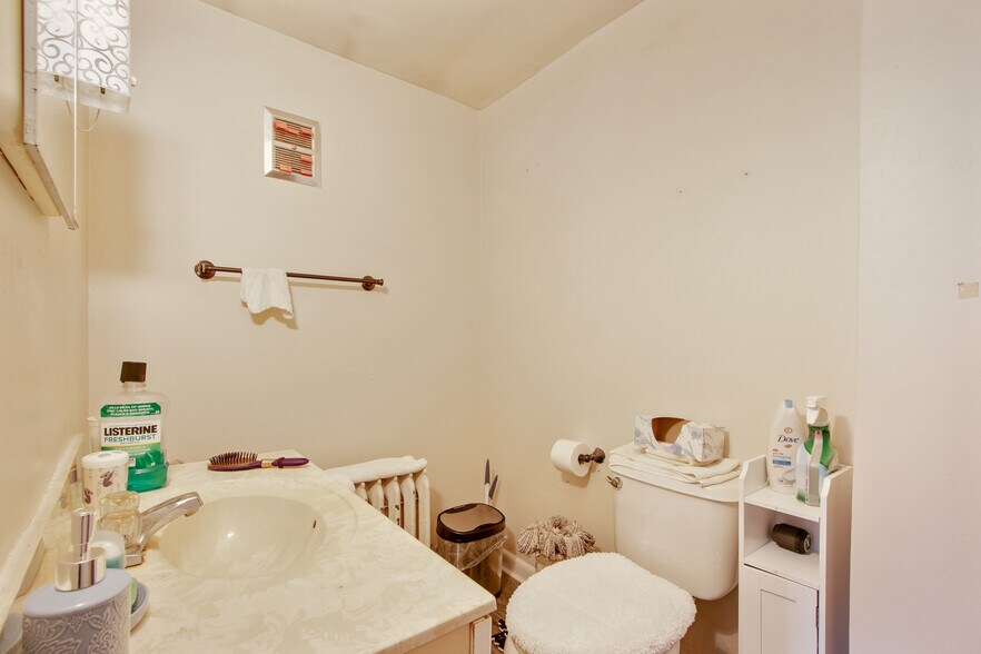 More Photos Of 6980 Nash Rd, North Tonawanda Apartments For Sale