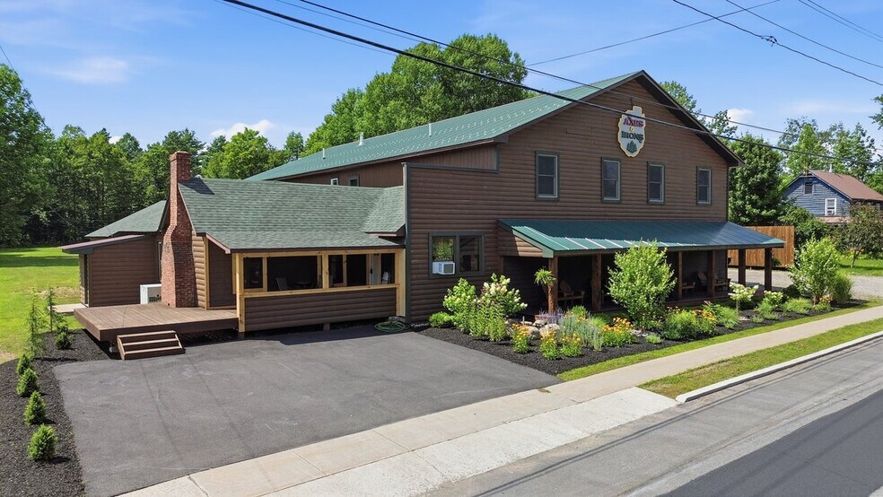 Primary Photo Of 6275 State Highway 30, Indian Lake Flex For Sale