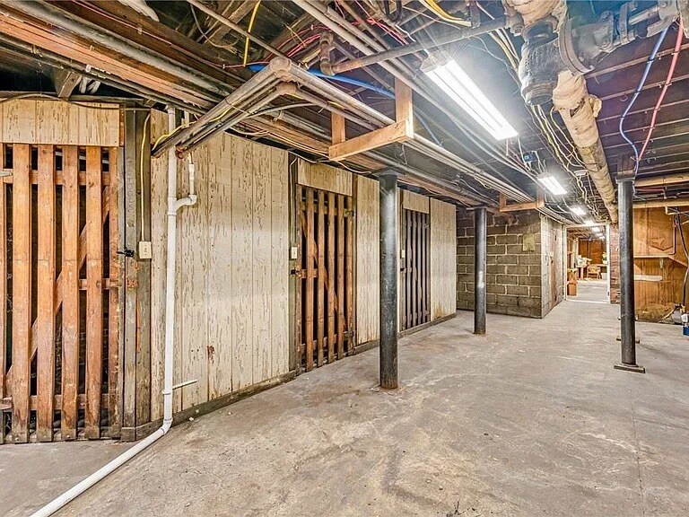 More Photos Of 526 Fallowfield Ave, Charleroi Storefront Retail Residential For Sale