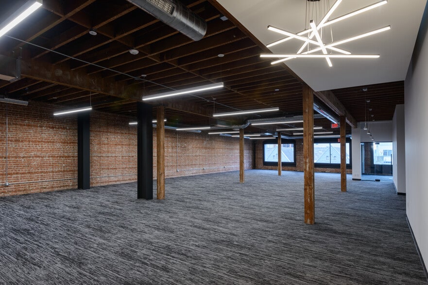 More Photos Of 1714-1720 Franklin St, Oakland Office For Sale