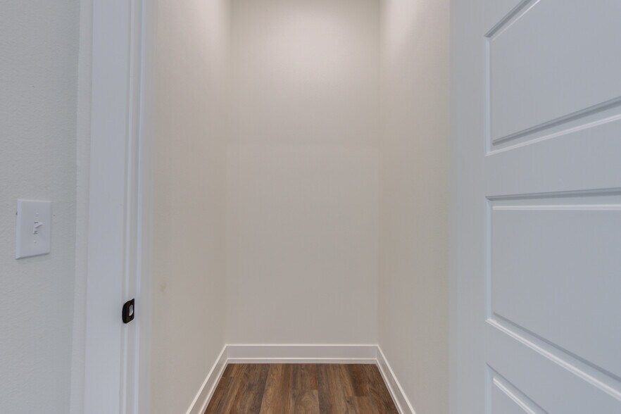 More Photos Of 11419 CR 2220, Lubbock Warehouse For Sale