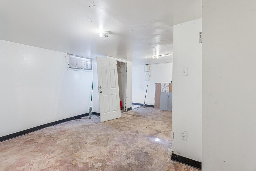 More Photos Of 4705 Claude Ct, Denver Storefront Retail Residential For Sale