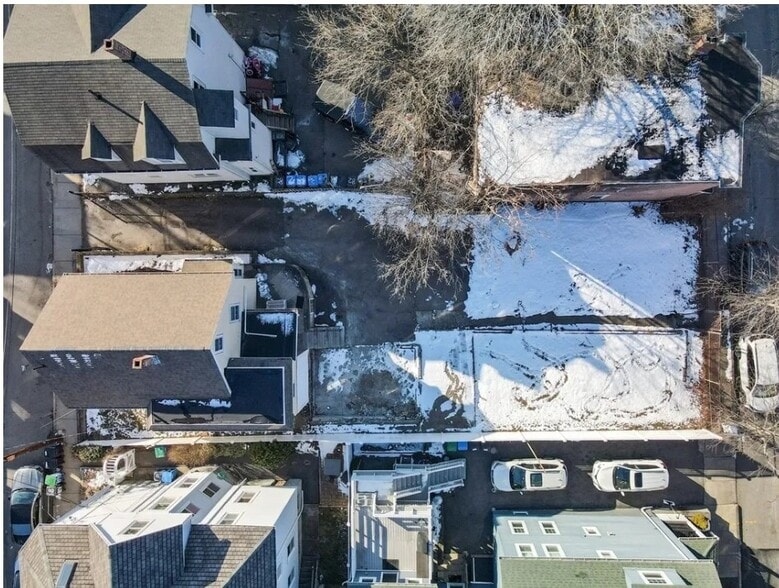 More Photos Of 0 Norwood Ave, Somerville Land For Sale