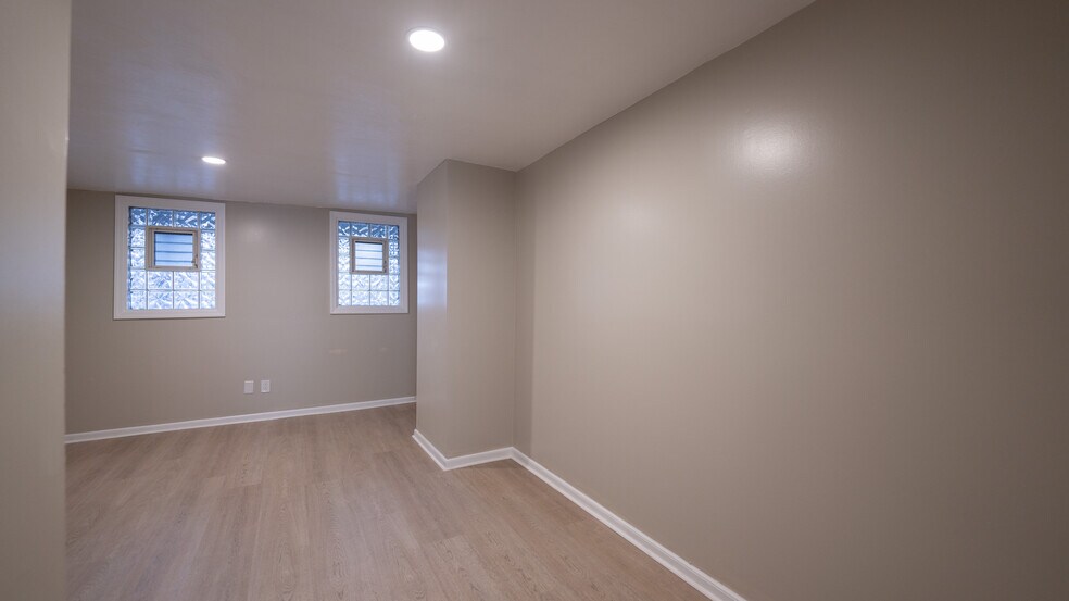 More Photos Of 1017 E Carson St, Pittsburgh Storefront Retail Residential For Lease