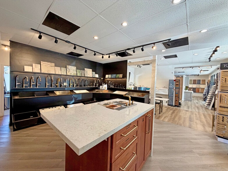 More Photos Of 2263 Las Positas Rd, Santa Barbara Storefront Retail Office For Lease