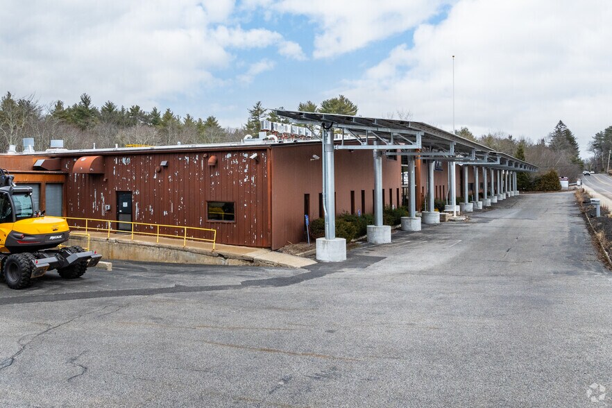 More Photos Of 1375 Main St, Millis-Clicquot Industrial For Sale