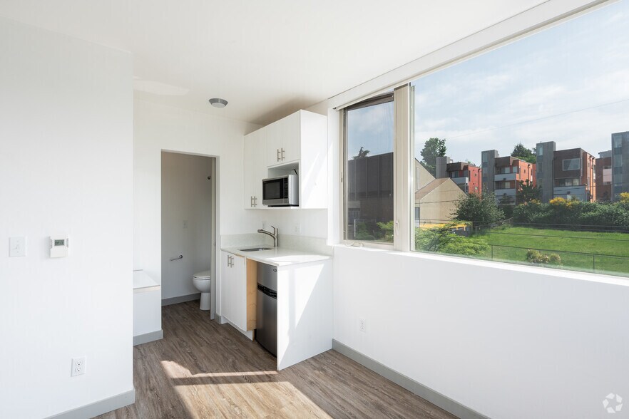 More Photos Of 1414 E Yesler Way, Seattle Apartments For Sale