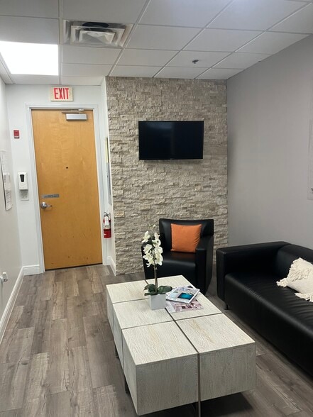 More Photos Of 12701 S John Young Pky, Orlando Unknown For Lease