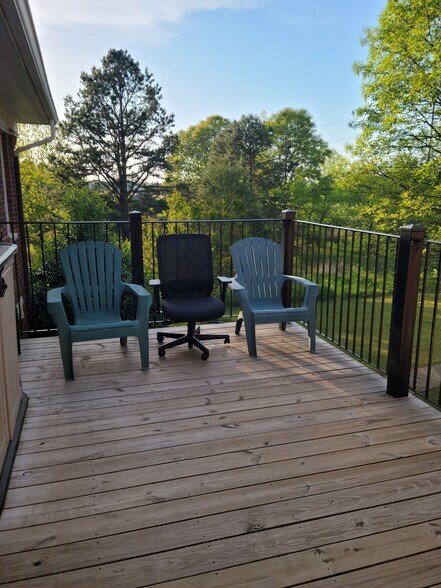 More Photos Of 1022 Twelve Oaks Pl, Watkinsville Loft Creative Space For Lease