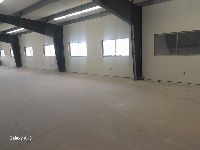 More Photos Of 454 Manono St, Hilo Restaurant For Lease