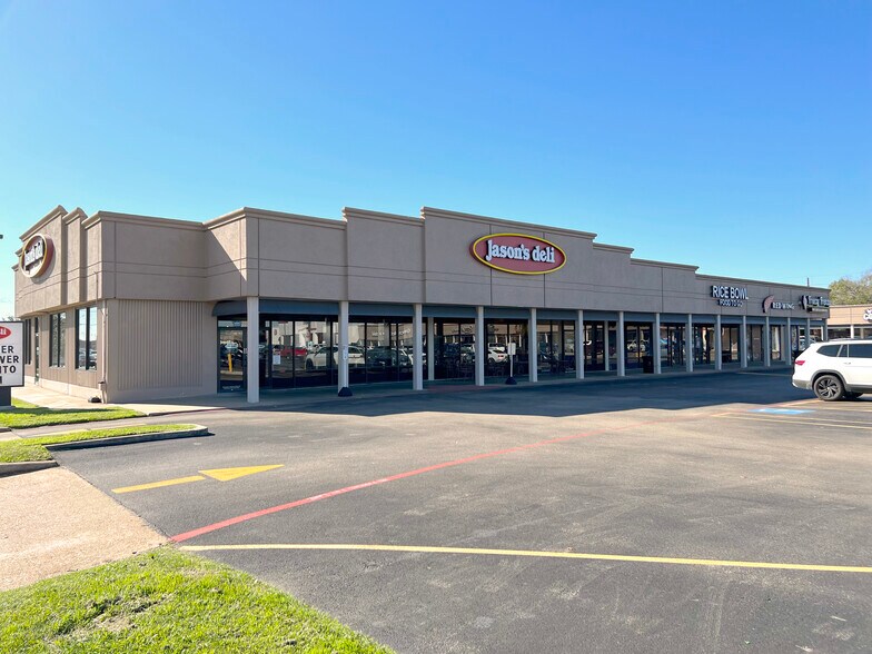 More Photos Of 21923-21979 Katy Fwy, Katy Unknown For Lease