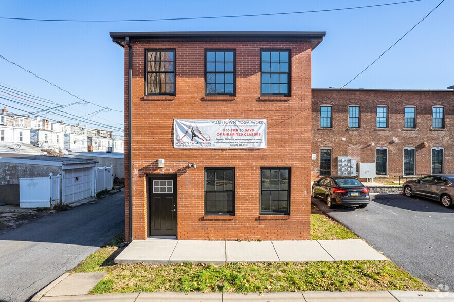 More Photos Of 417-431 N 14th St, Allentown Office For Sale