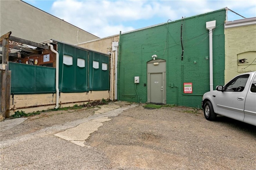 More Photos Of 1035 E 15th St, Plano Storefront Retail Office For Lease