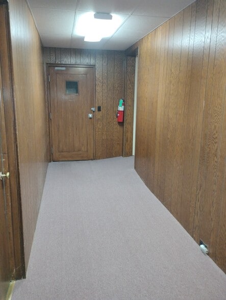 More Photos Of 906 Elm St, Coffeyville Religious Facility For Sale