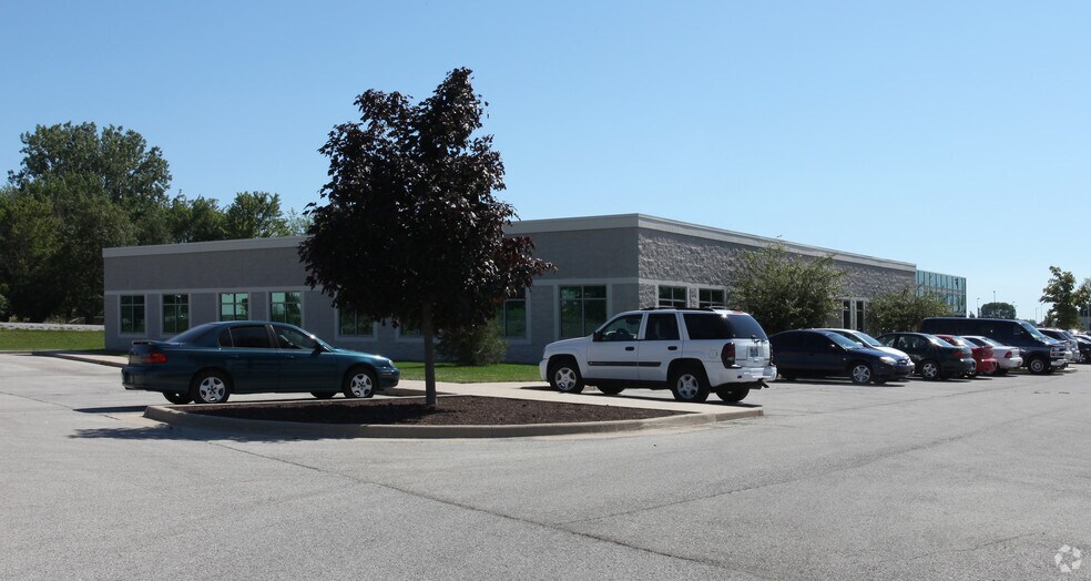 More Photos Of 7311 Quality Cir, Anderson Office For Sale