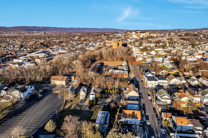 More Photos Of 373 High St, Wilkes Barre Manufacturing For Lease