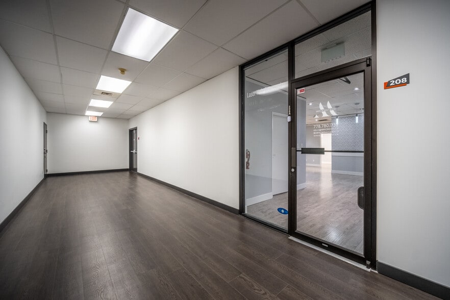 More Photos Of 33103 1st Ave, Mission Office For Lease