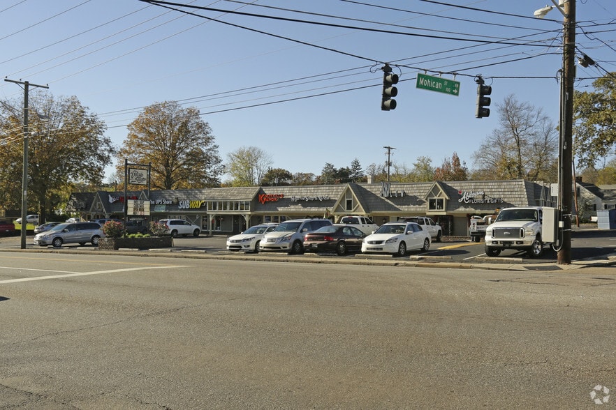 More Photos Of 5201-5205 Kingston Pike, Knoxville Unknown For Lease