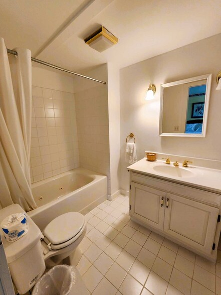 More Photos Of 401 Vt Route 100, West Dover Hotel For Sale