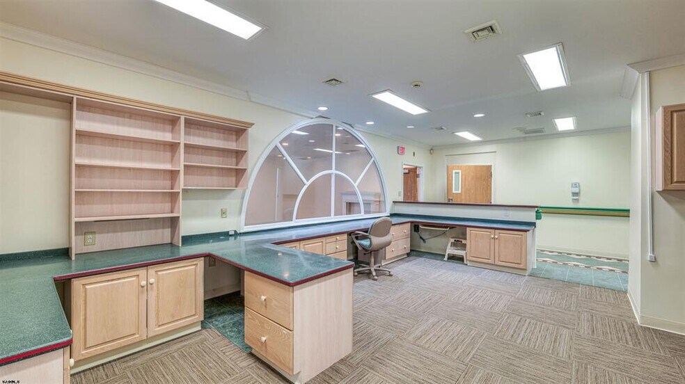 More Photos Of 301-305 Central Ave, Egg Harbor Township Medical For Lease