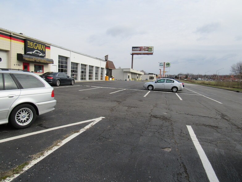 More Photos Of 4794 S Dixie Dr, Dayton Auto Repair For Lease