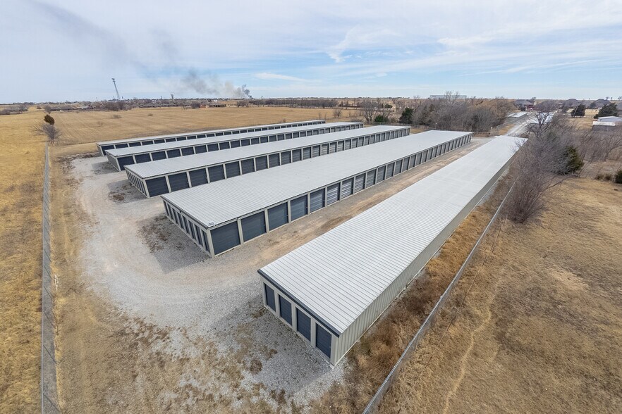 More Photos Of 6240 US Hwy 277, Elgin Industrial For Sale