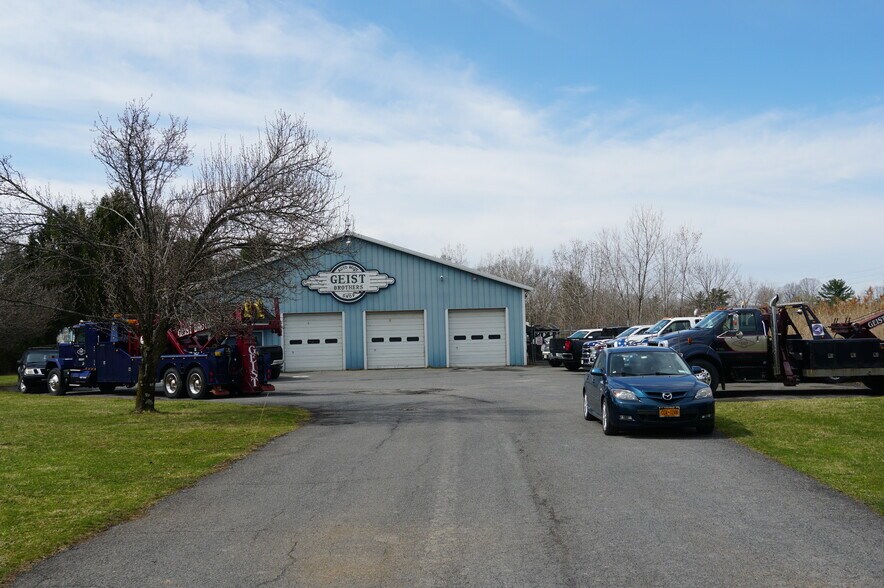More Photos Of 43 Frontage Rd, Glenmont Auto Repair For Sale